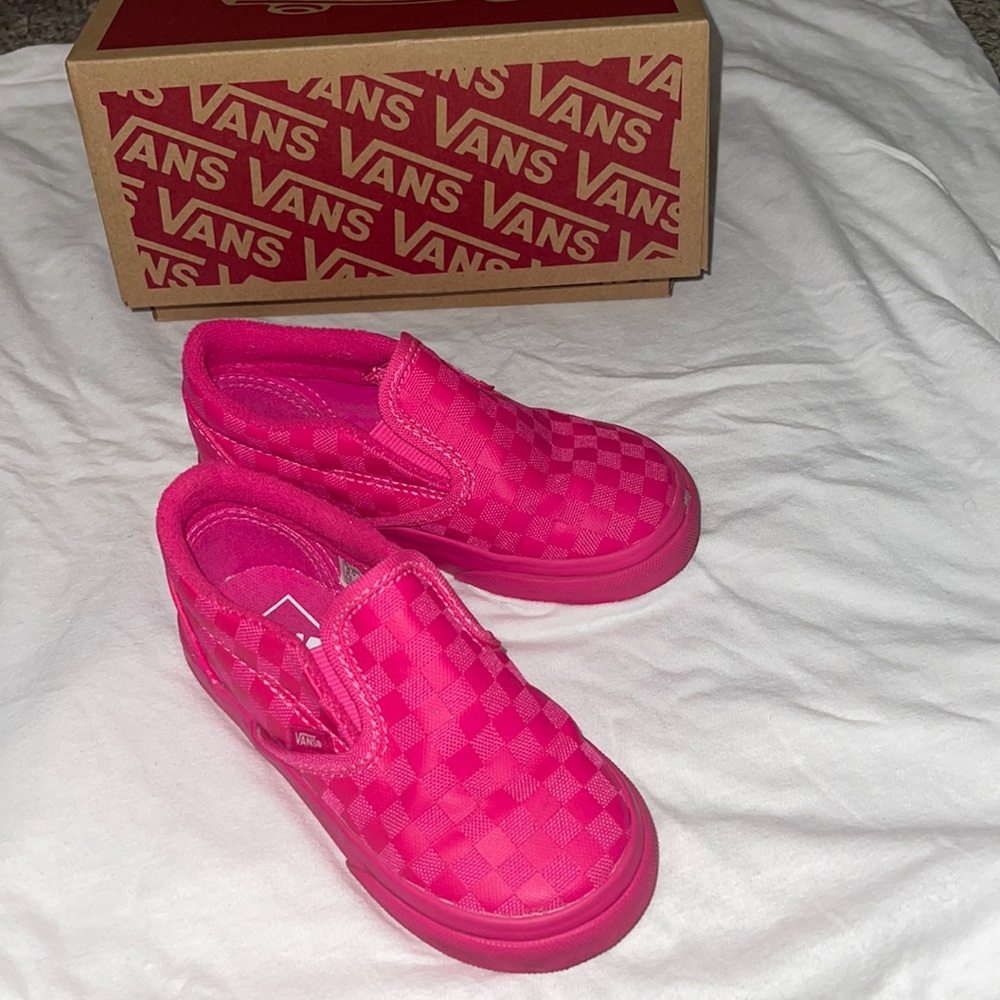 Hot pink perfect for summer Vans